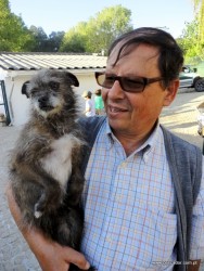 O dono da casa e a sua macaquinha