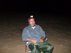 a noite ja ia longa ... quando o cansaço se apoderou do lopodelgado que descansava na mochila do ramiro