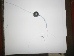 a esfera encostada á missanga