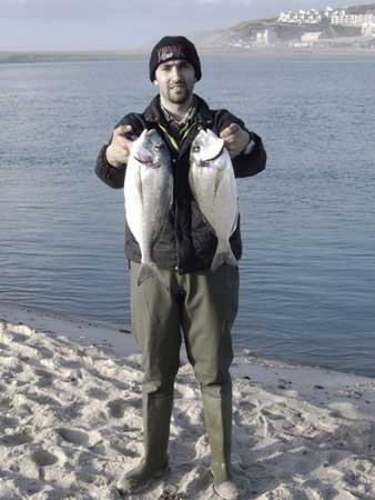 Douradas 1.7 kg e 1.2 kg