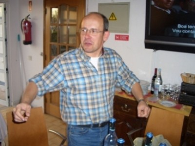 Ó Malta olhem só para este dançarino...