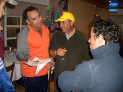 CIMG3899.JPG (92.13 KiB) Visto 111 vezes O JB fês uma coleta para o carlos - bufa comprar um carreto