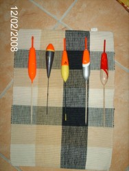 Bóias para pesca ao sargo, estas variam entre as 25 e as 30gr