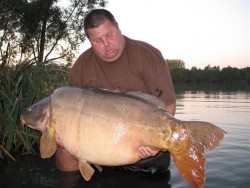 40.450kg.jpg (45.51 KiB) Visto 246 vezes Actual recorde do mundo 40.450kg