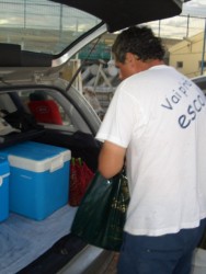COMANDANTE FRIAS COM DIFICULDADE DE ARRUMAR A GARRAFEIRA...