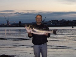 ROBALA 6KG E UNS TROCOS.JPG