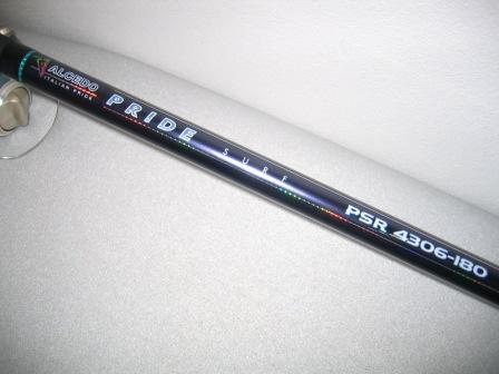 Cana telescópica 4,20m, 180g, carbono de alto módulo, com saco de transporte impermeável e protecção semi-rígida para os passadores com fecho, leve como uma pena 60€